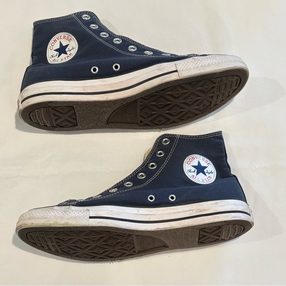 Navy Blue Converse High Tops Chuck Taylor - Unisex - Size Womens 11 (Mens 9)